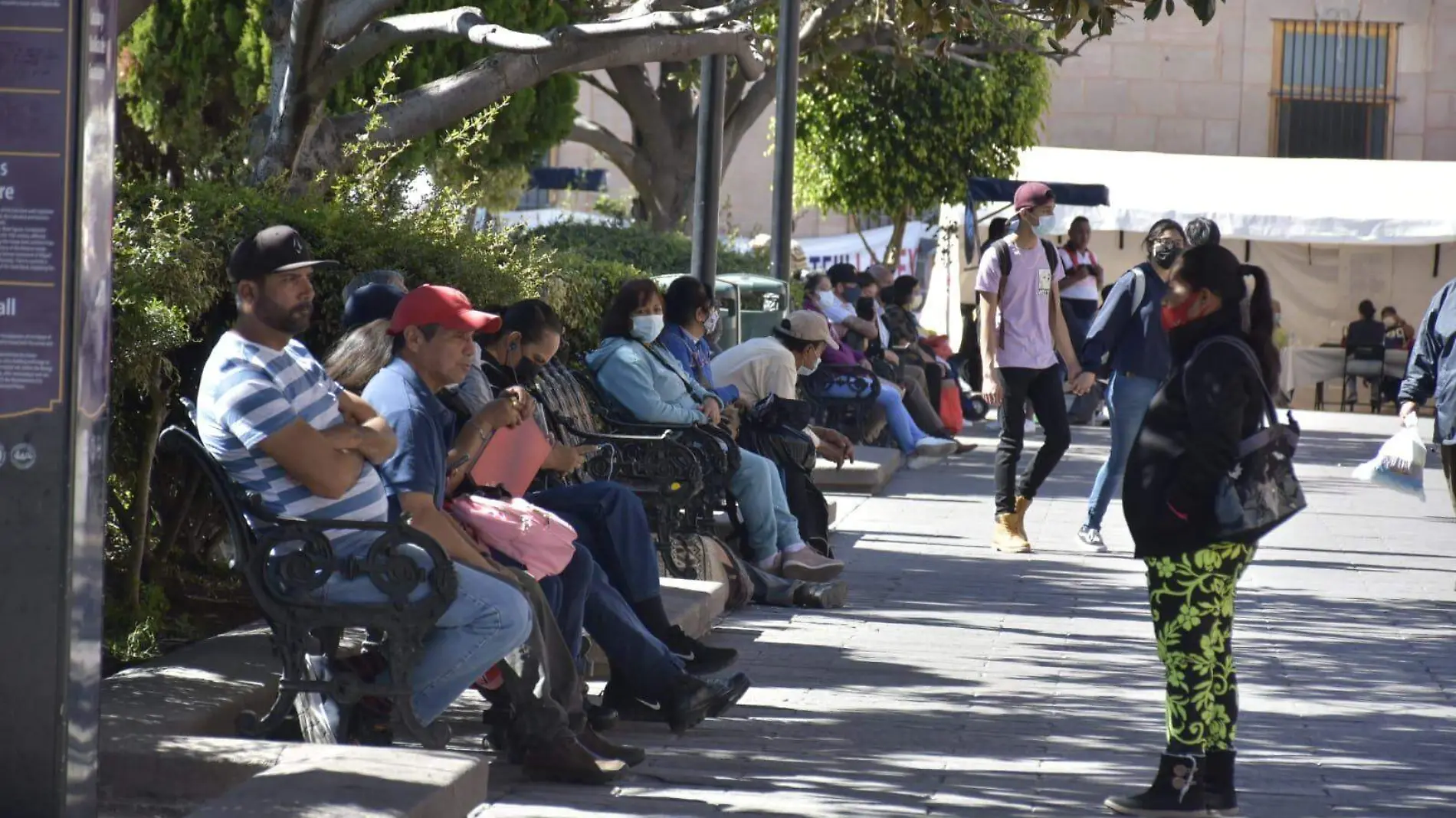 contagios covid multitud aglomeración gentio 2